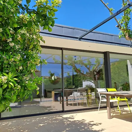 Villa Climatisee, Avec 3 , Piscine, Et Terrain Arbore