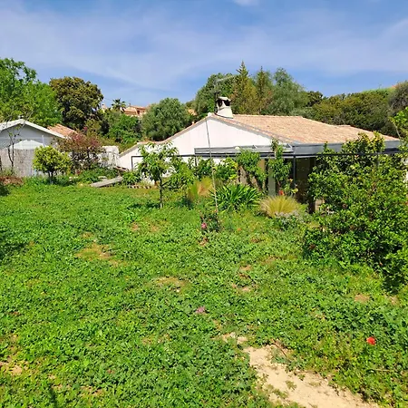 Climatisee, Avec 3 , Piscine, Et Terrain Arbore Villa Saint-Cyr-sur-Mer