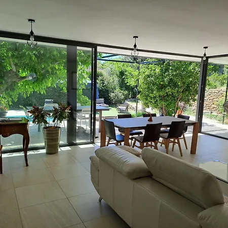 Climatisee, Avec 3 , Piscine, Et Terrain Arbore Villa Saint-Cyr-sur-Mer